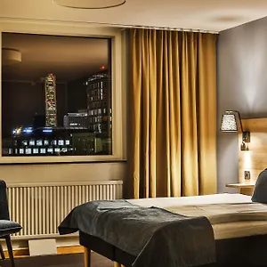 3* Отель First Joergen Kock