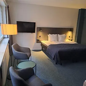 3* Отель N